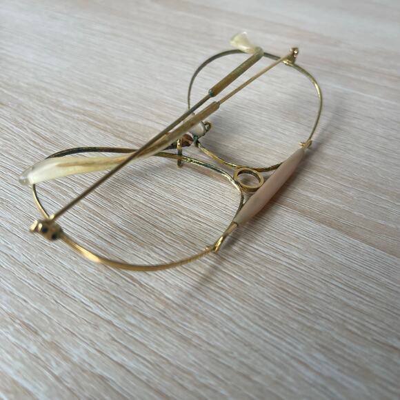 Vintage B&L Ray-Ban Bullet Hole Shooter Aviator Sunglasses FRAMES ONLY Gold - Picture 2 of 8